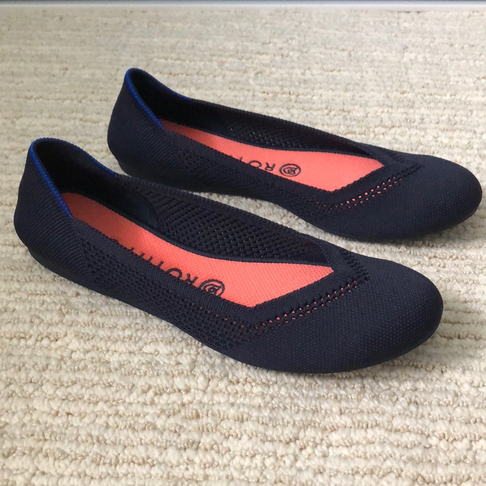 NWOT Rothys Maritime Navy The Flat